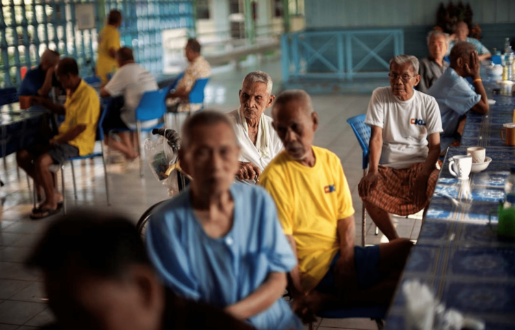 缓解人口老龄化，泰国拟提高退休年龄！