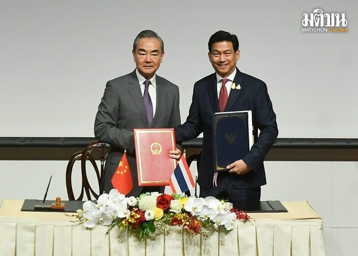 中泰签署互免签证协定，深入推进两国多领域、多层次合作发展