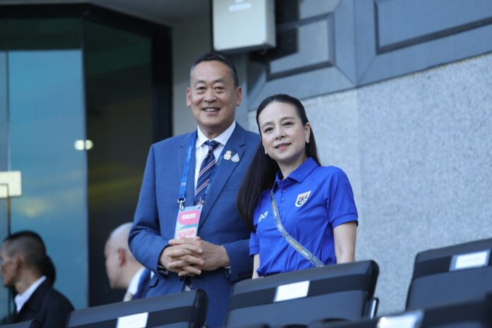 泰国总理赞扬足协主席提升了足球水准