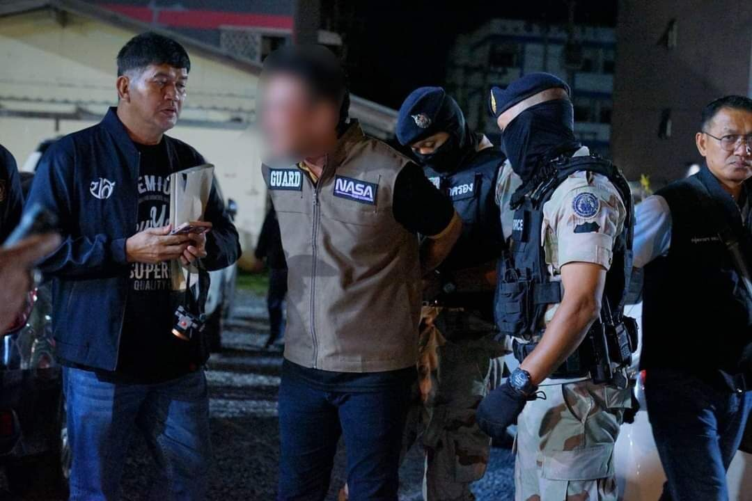 泰国警方突击酒吧，近160人被捕！毒品遍地！